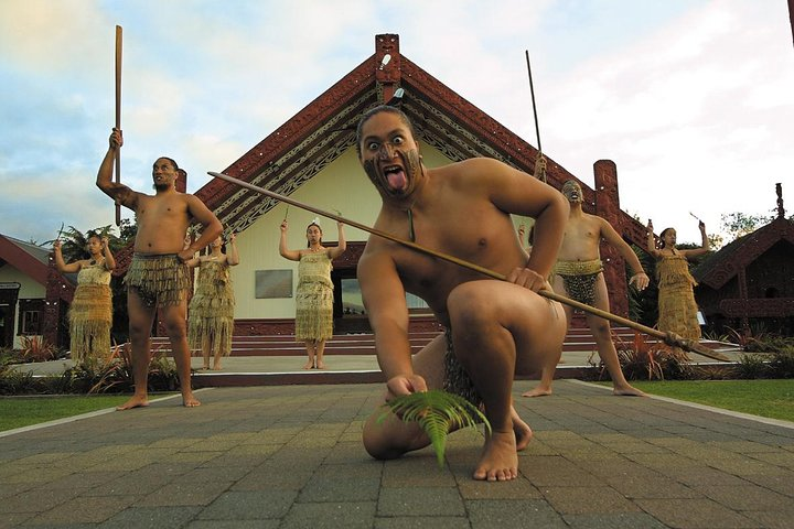 Te Puia Maori Cultural Performance